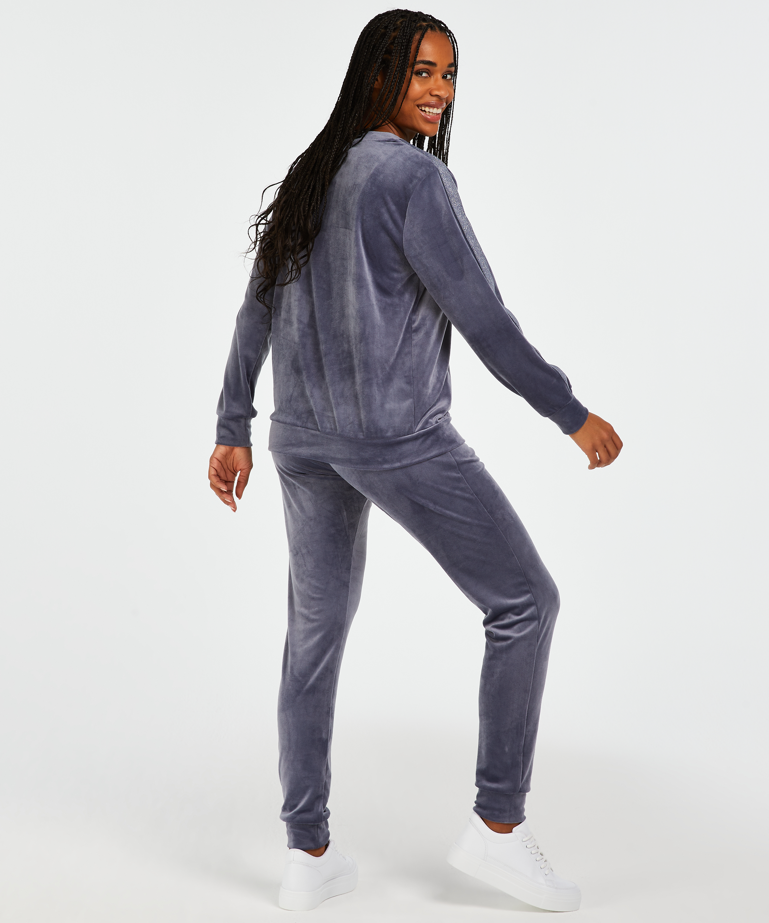 Glitrende lang joggebukser i velur, Gr&aring;, main