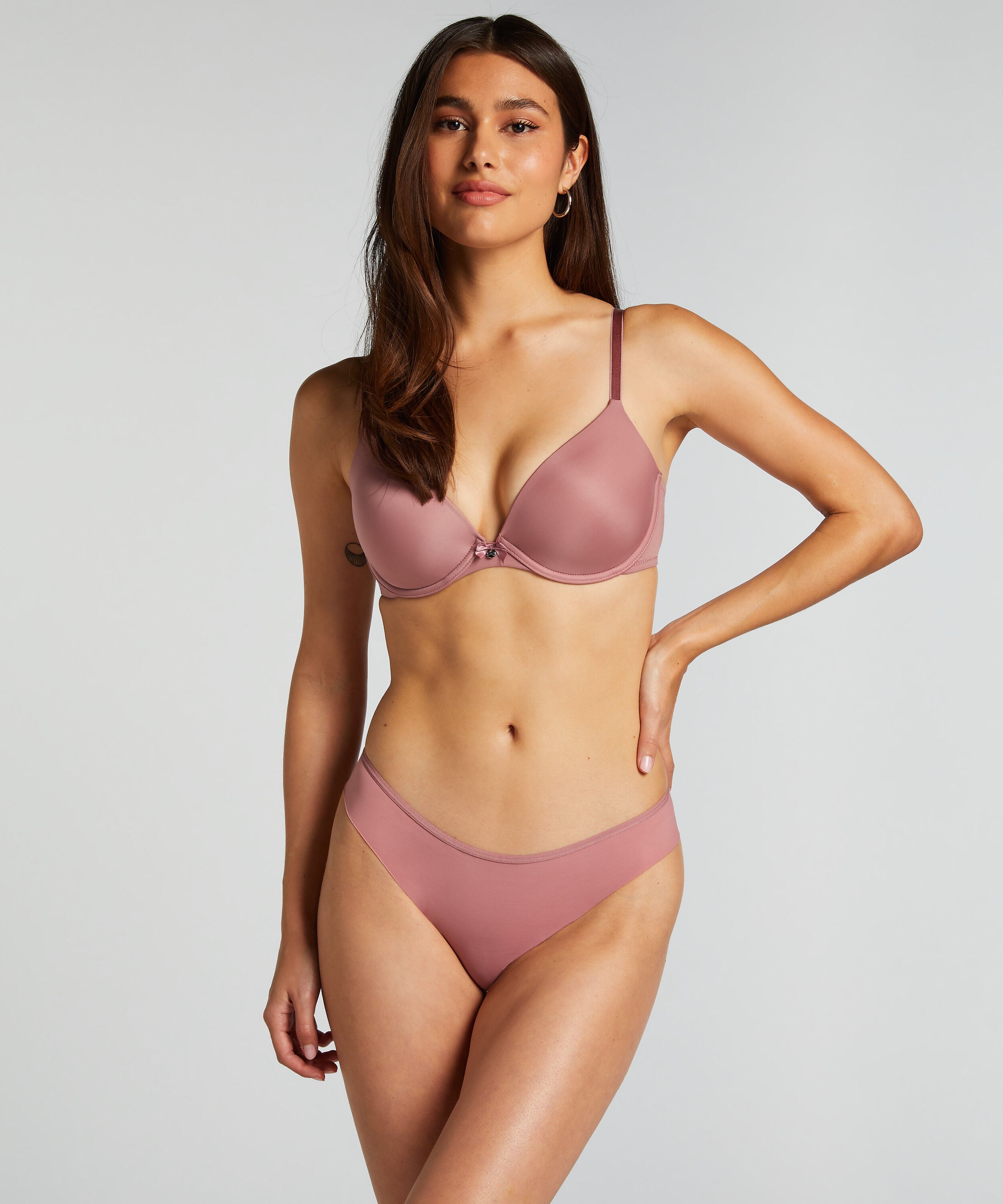 Invisible brasiliansk truse Lace Back, Rosa