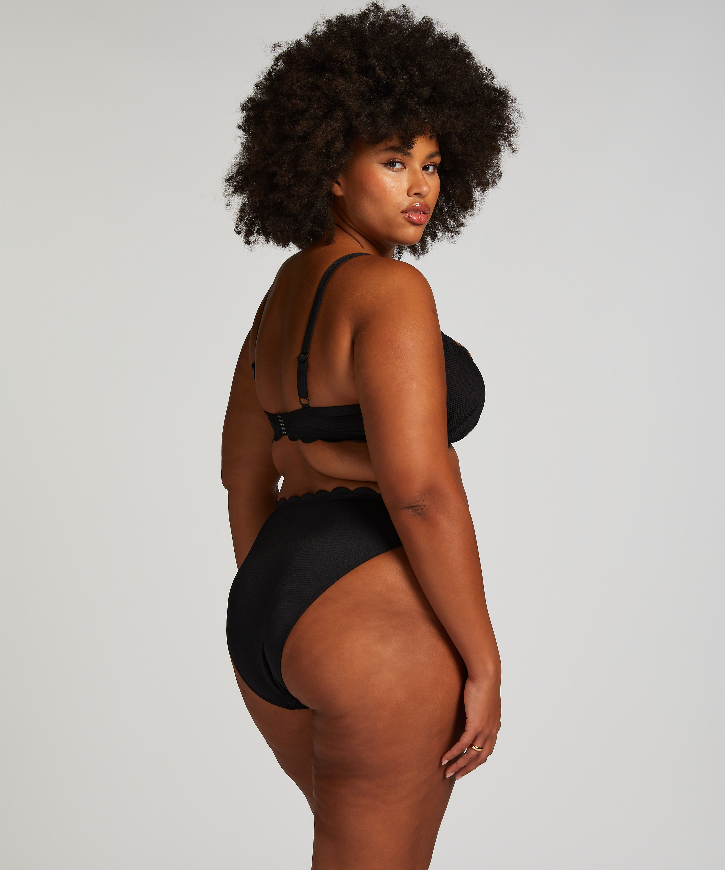 Rio Bikini Underdel Scallop, Svart, main