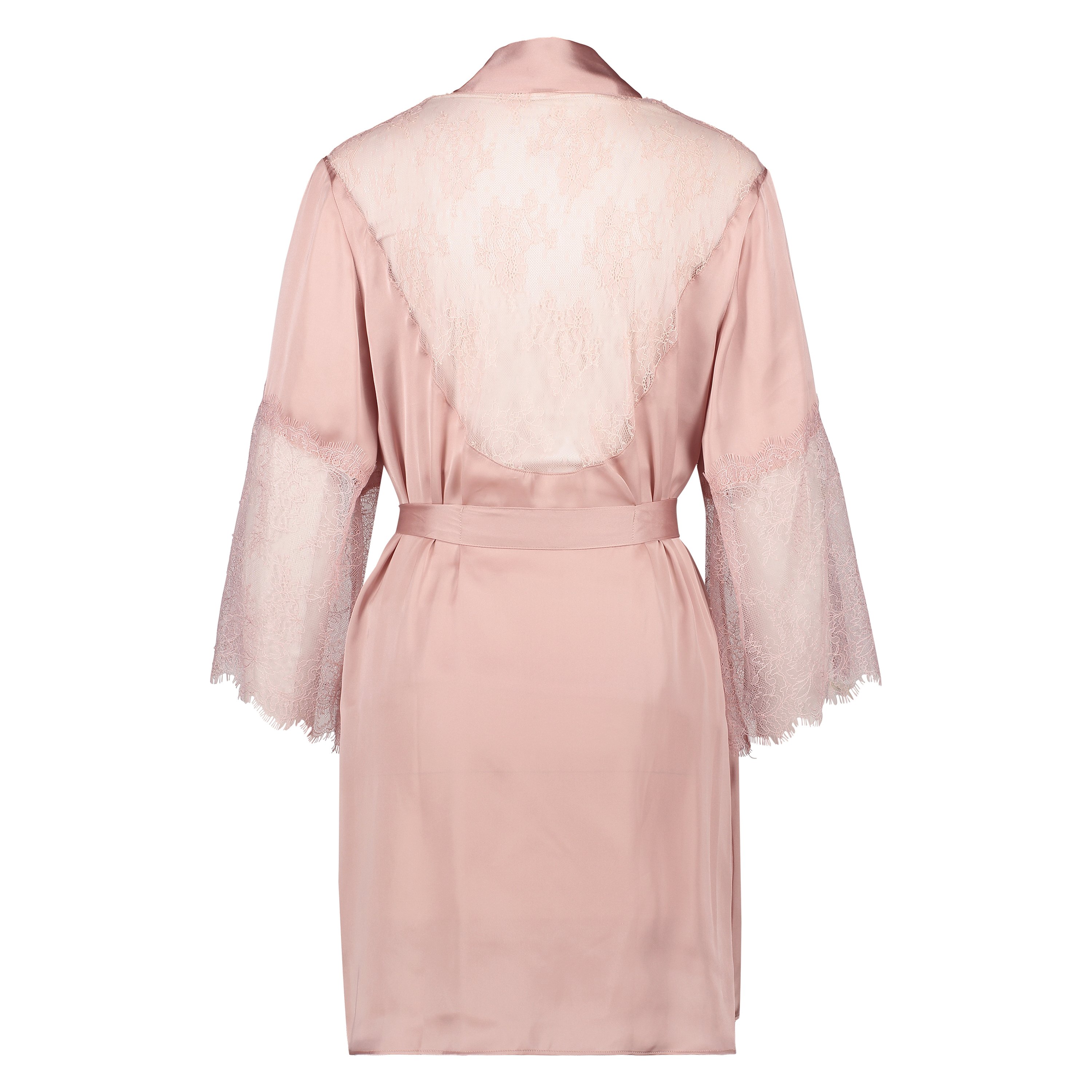 Lily Satengkimono, Rosa, main