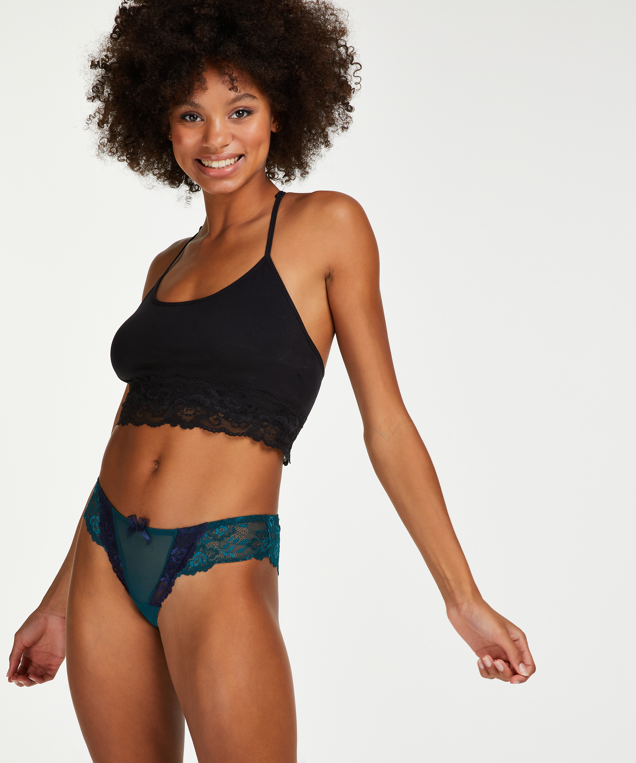 Crystal Lace brasiiliansk, Bl&aring;, main