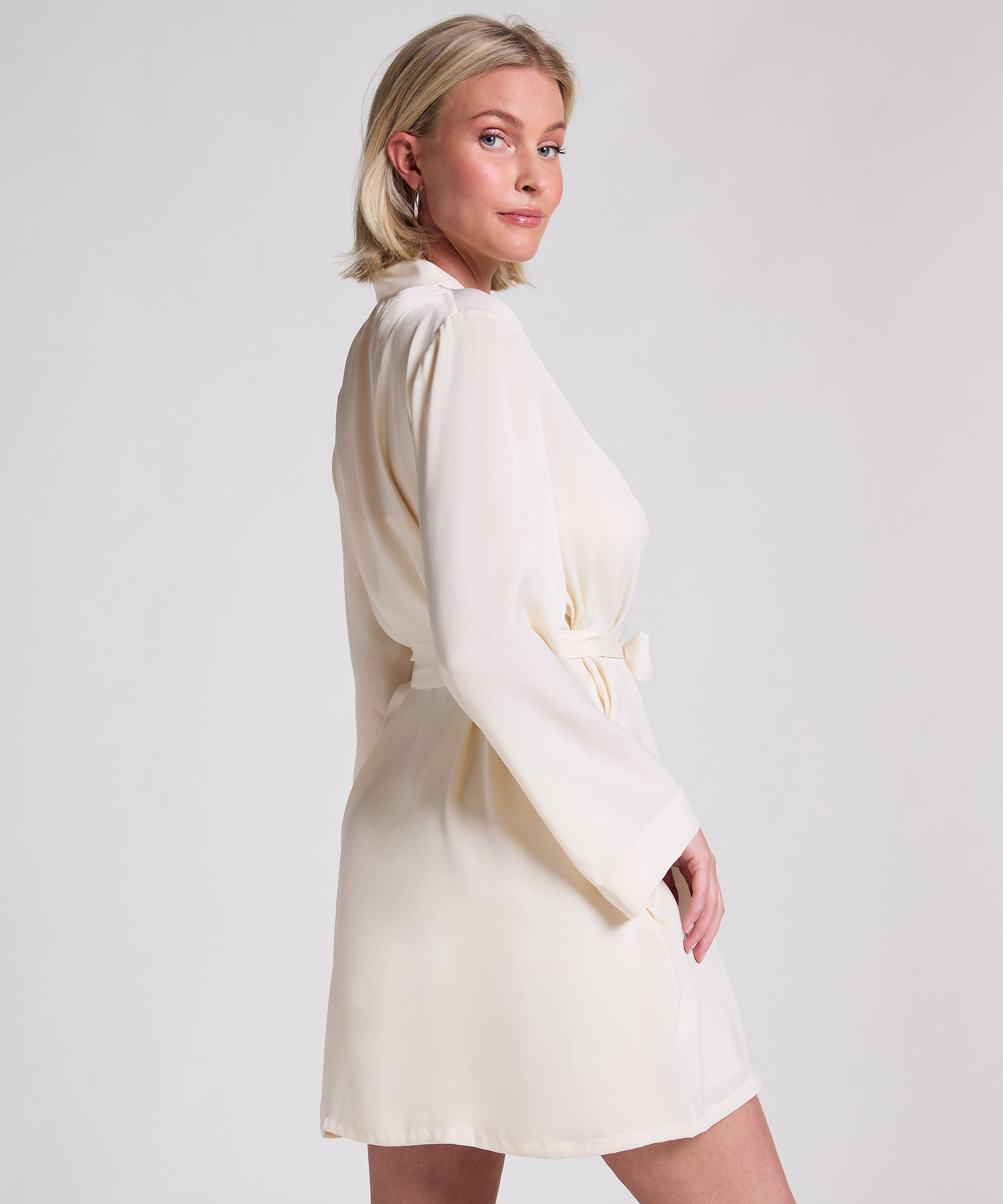 Satengkimono, Hvit, main