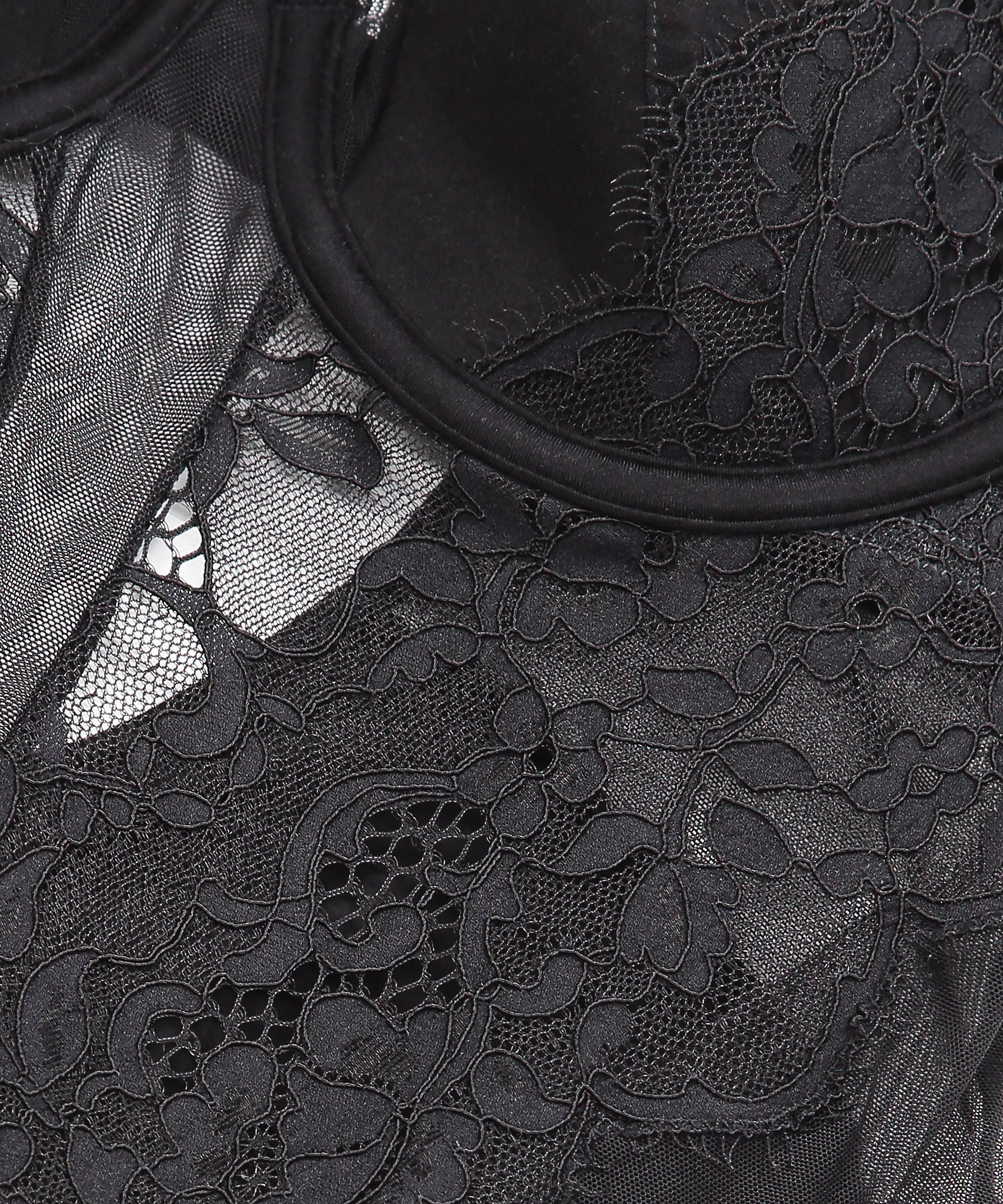 Riley body, Rød, main