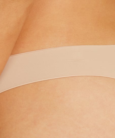 Usynlig grunnleggende thong, Beige