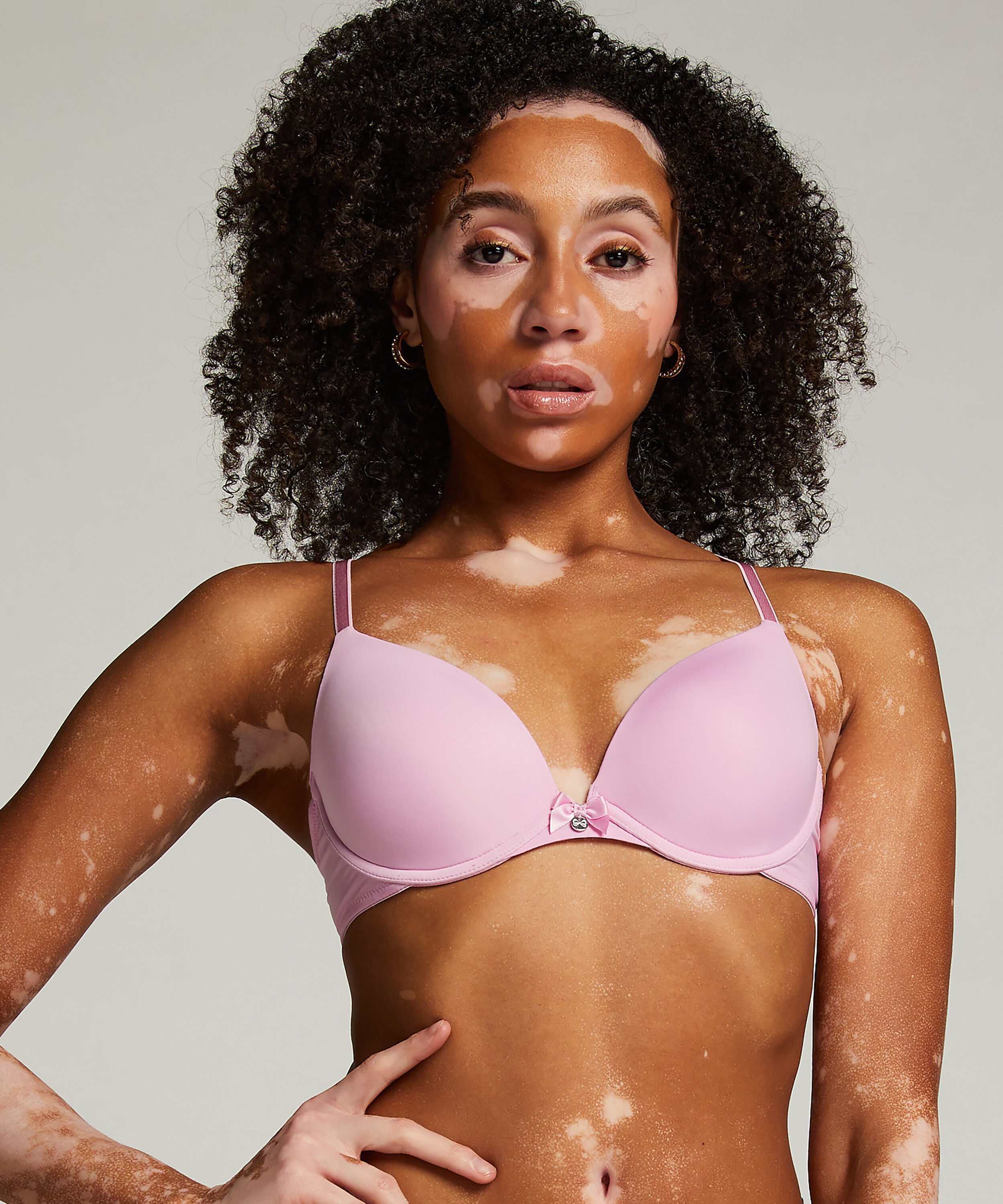 Vattert bh med bøyle Plunge, Rosa Vattert bh med bøyle Plunge, Rosa