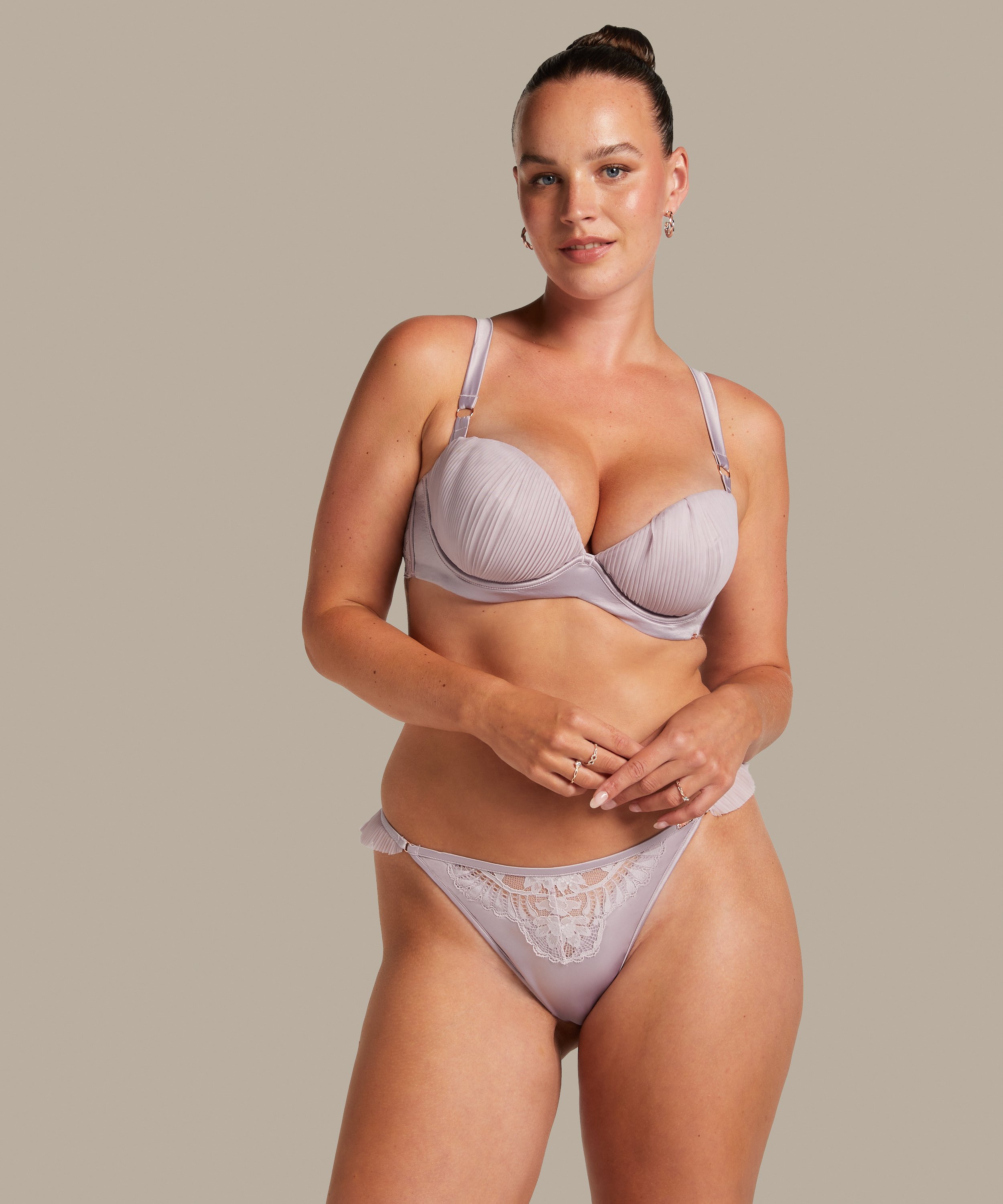 Polstret behå med spiler Antonia, Lilla, main