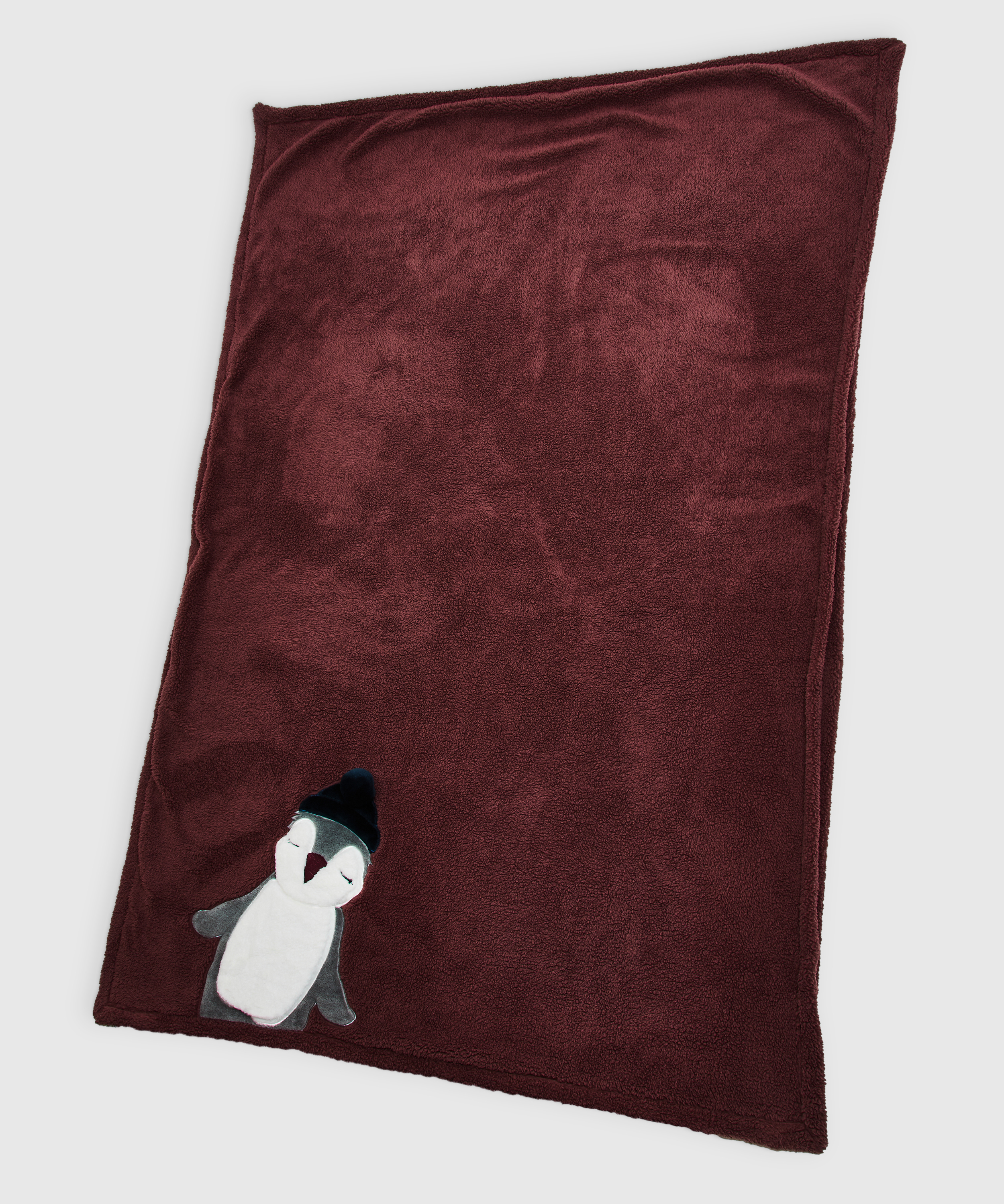 Juleteppe, Rosa, main