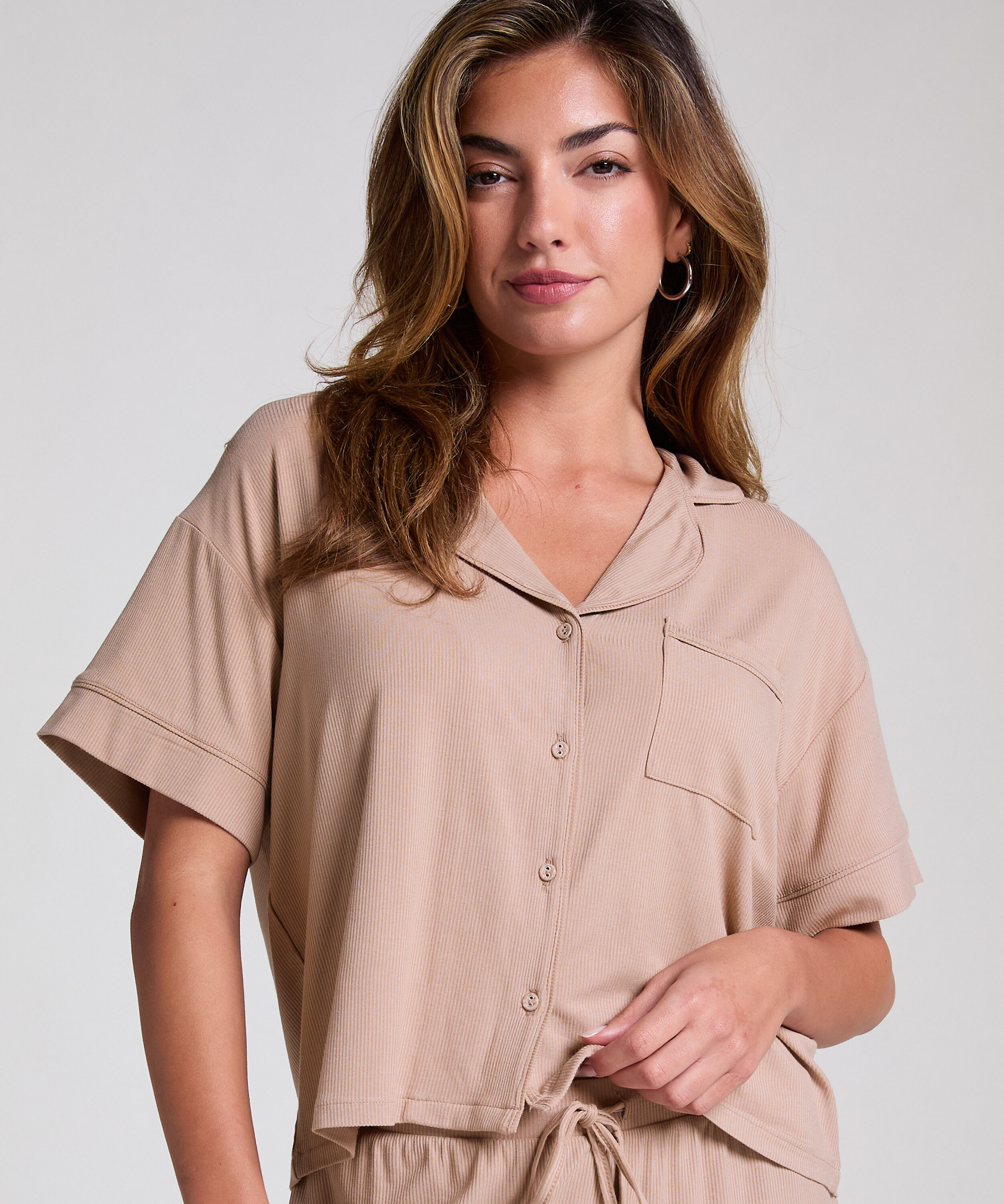 Essential kortermet jakke i jerseystoff, Beige