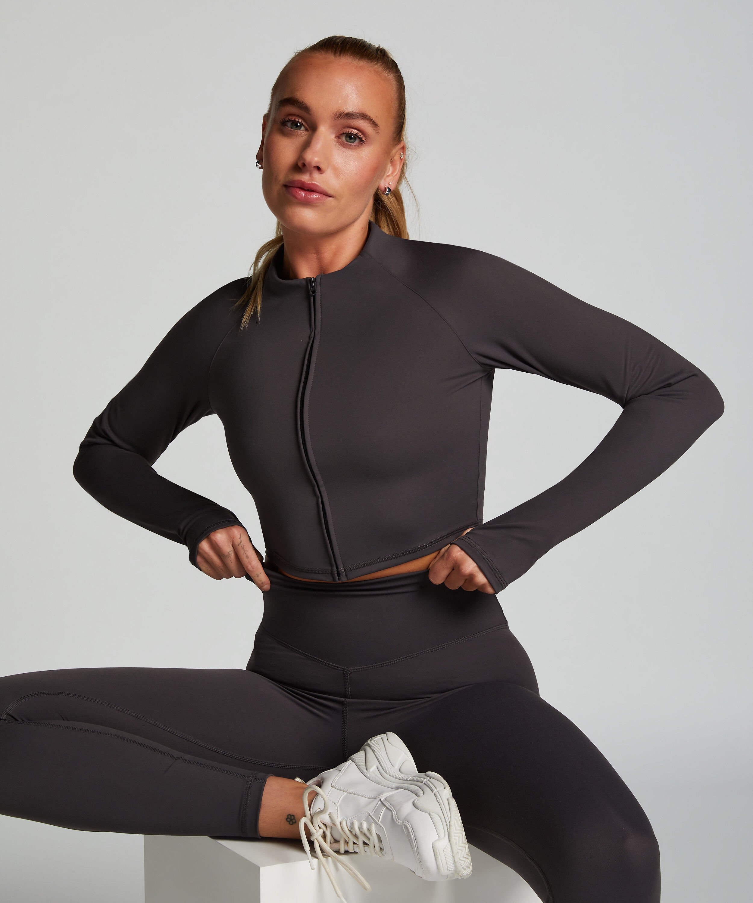 HKMX sportsjakke, Grå