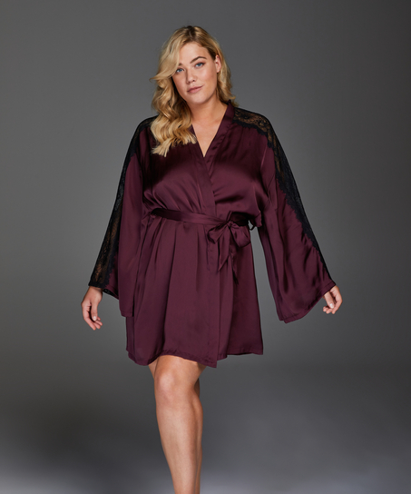 Nadia satengkimono, R&oslash;d