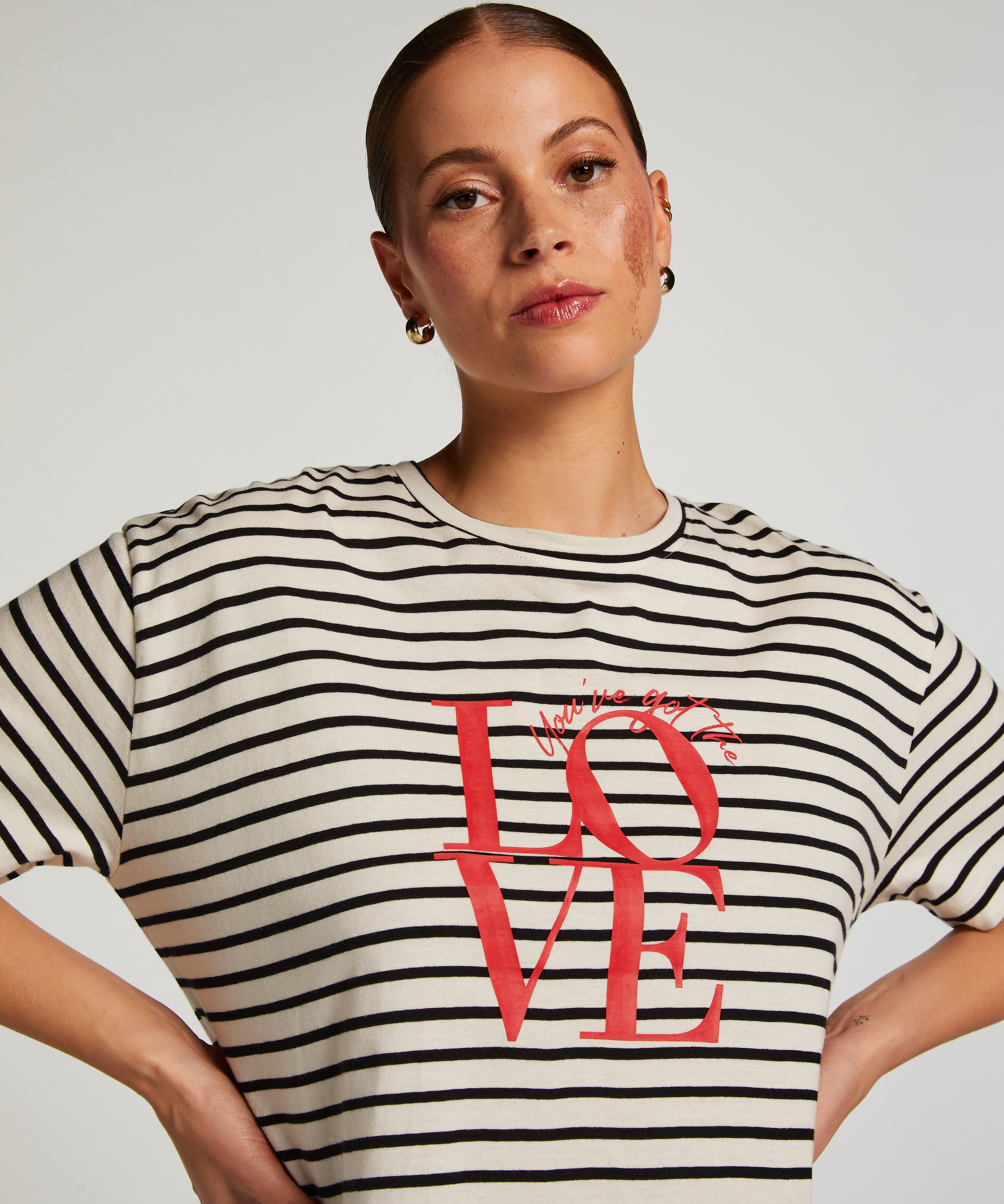 Nattskjorte med rund hals, Svart, main