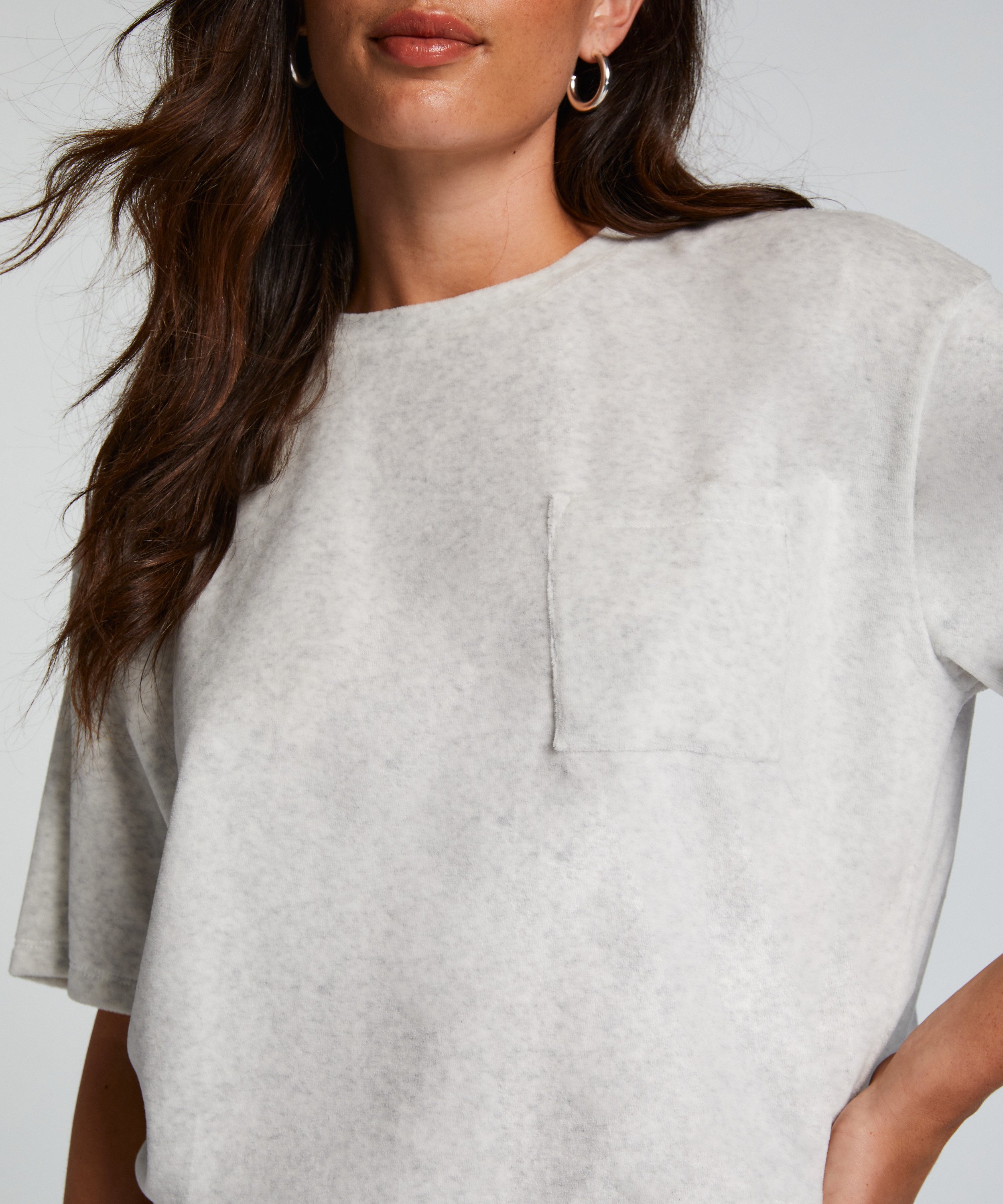 Kortermet velurtopp, Grå, main