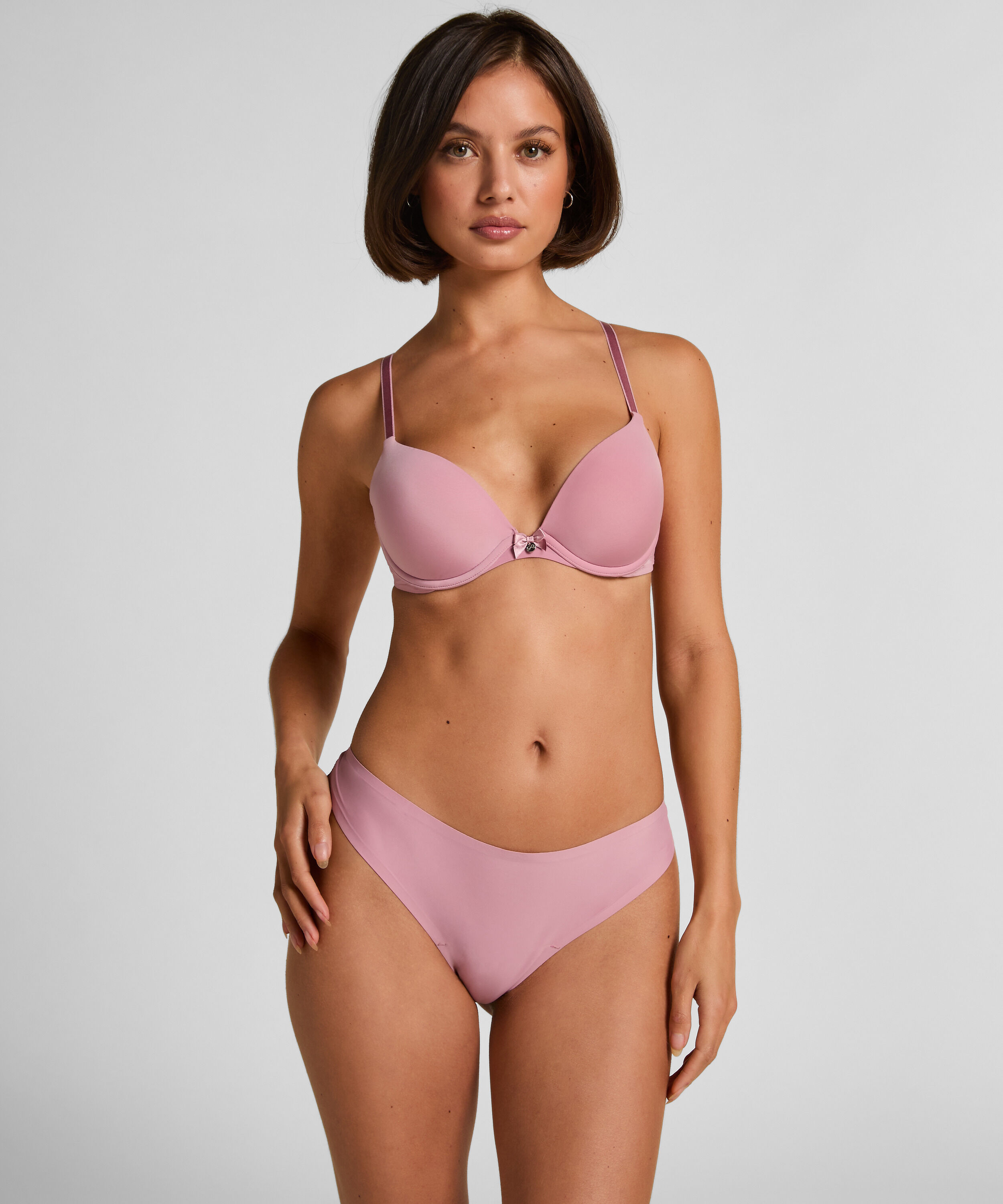 Invisible g-streng Lace Back, Rosa Invisible g-streng Lace Back, Rosa
