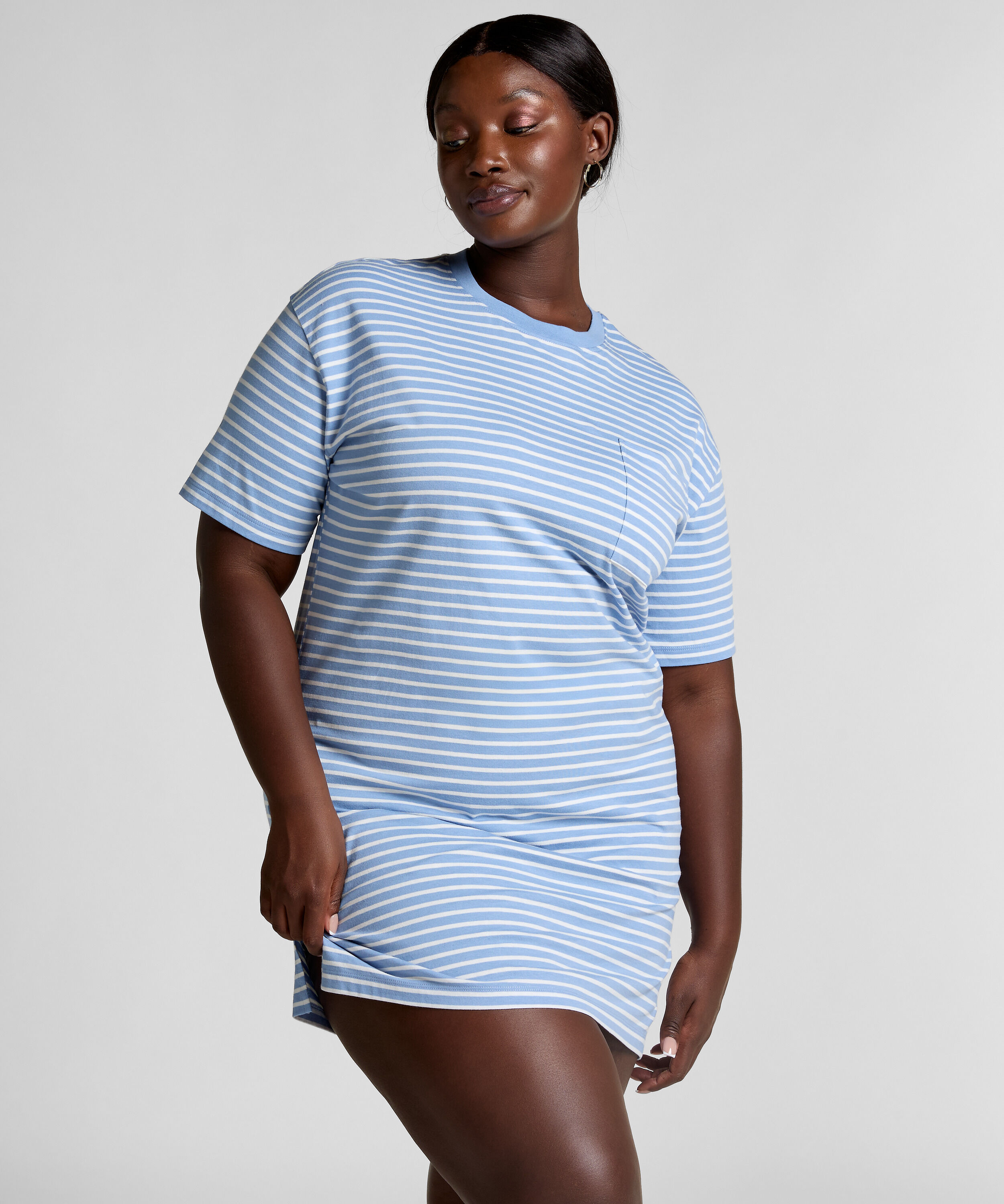 Nattskjorte, Bl&aring;