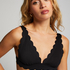 Scallop triangle bikinitopp, Svart