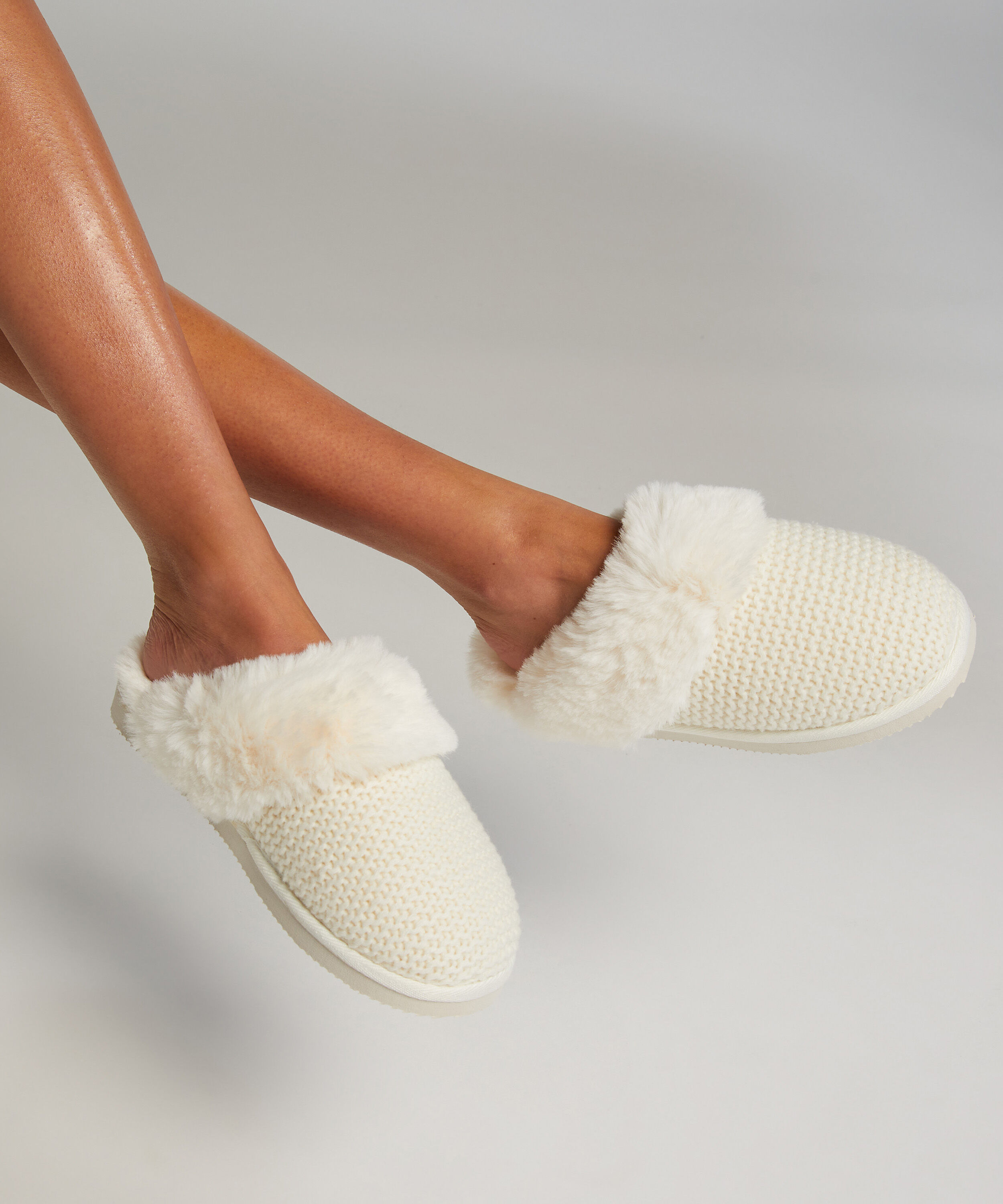 Teddy Mule-t&oslash;fler, Hvit