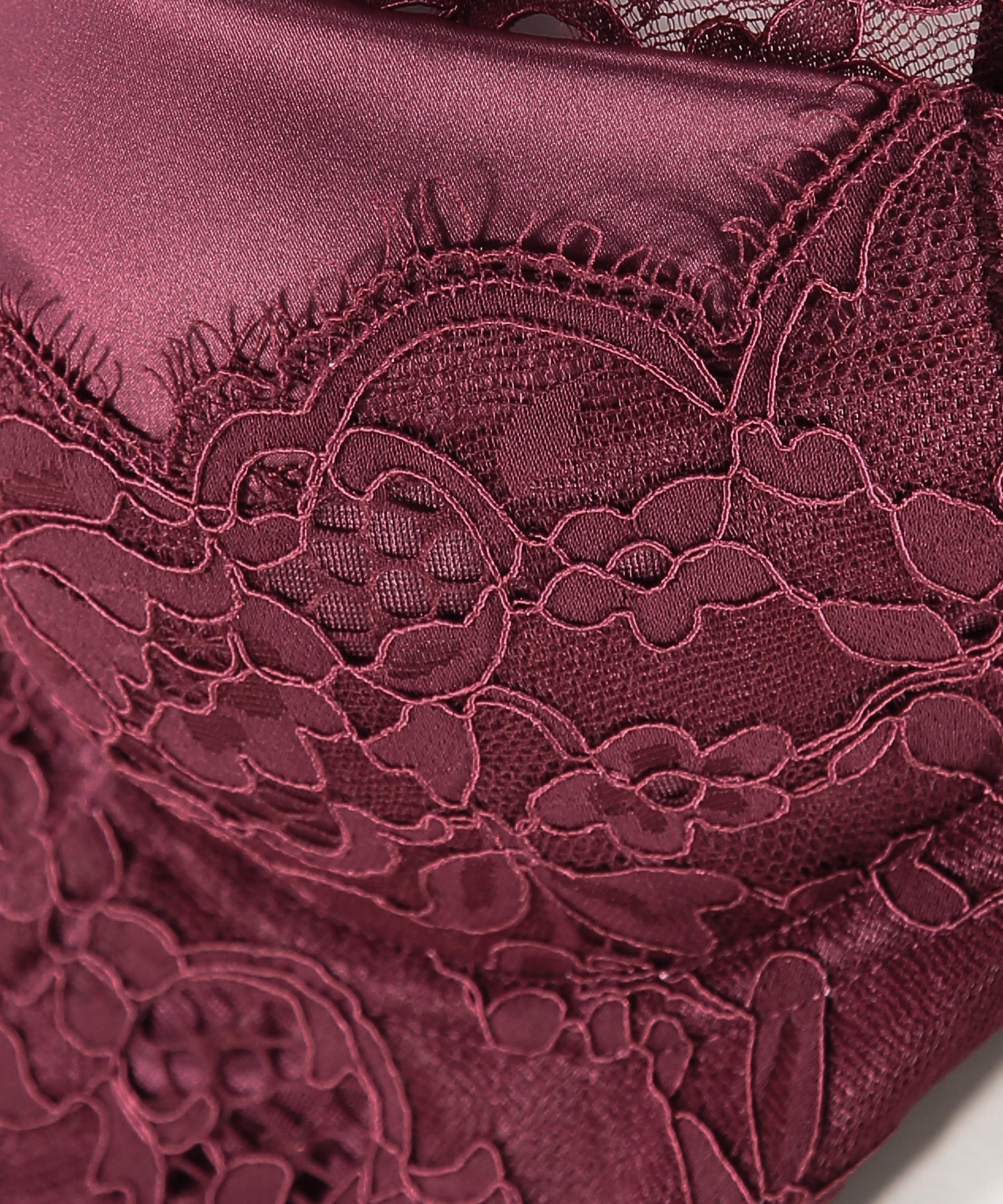 Heather foret longline-BH med b&oslash;yle, R&oslash;d, main