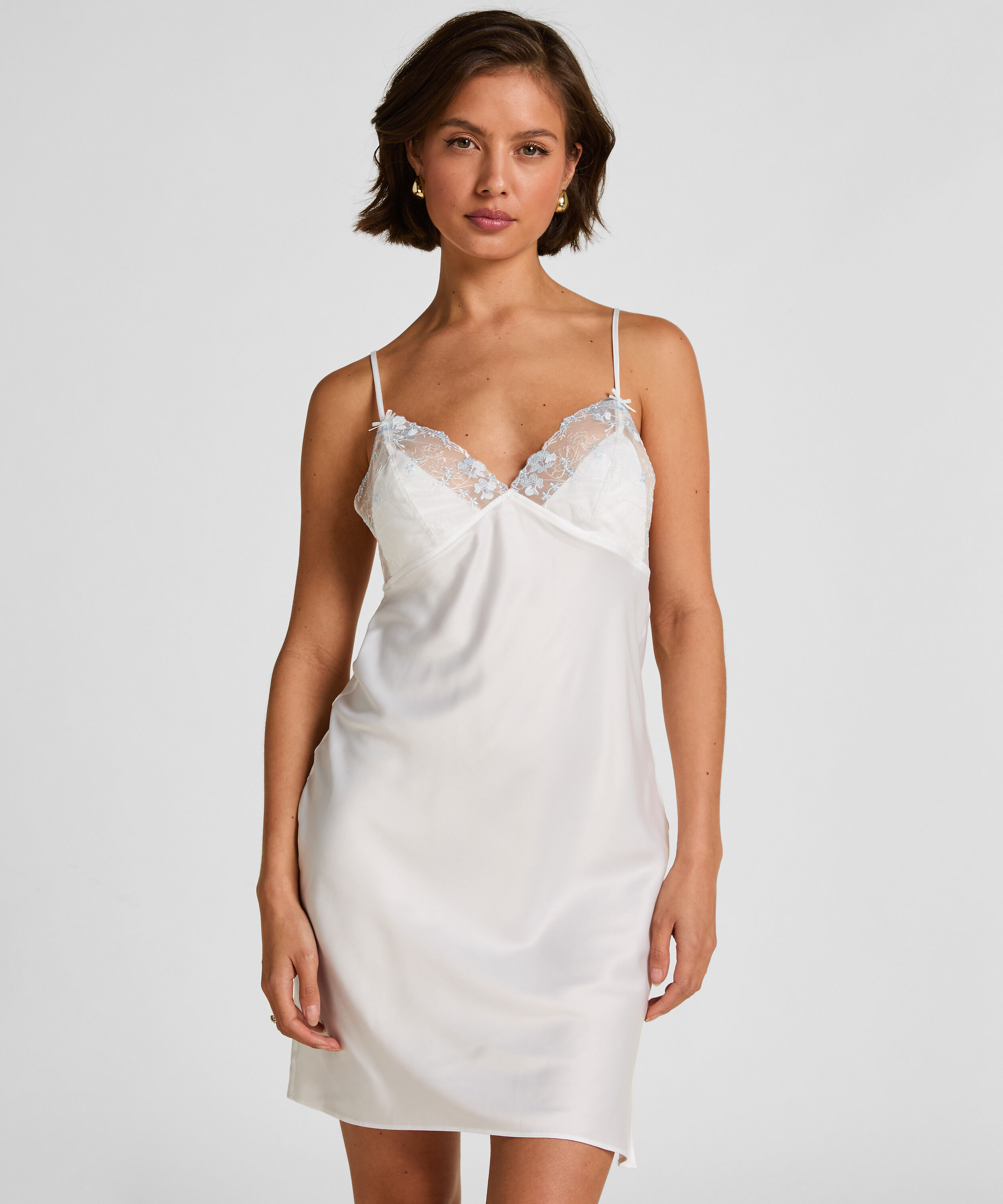 Peonie Slipdress Satin, Hvit