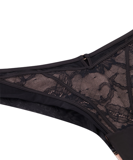 Brazilian Magdalena, Svart