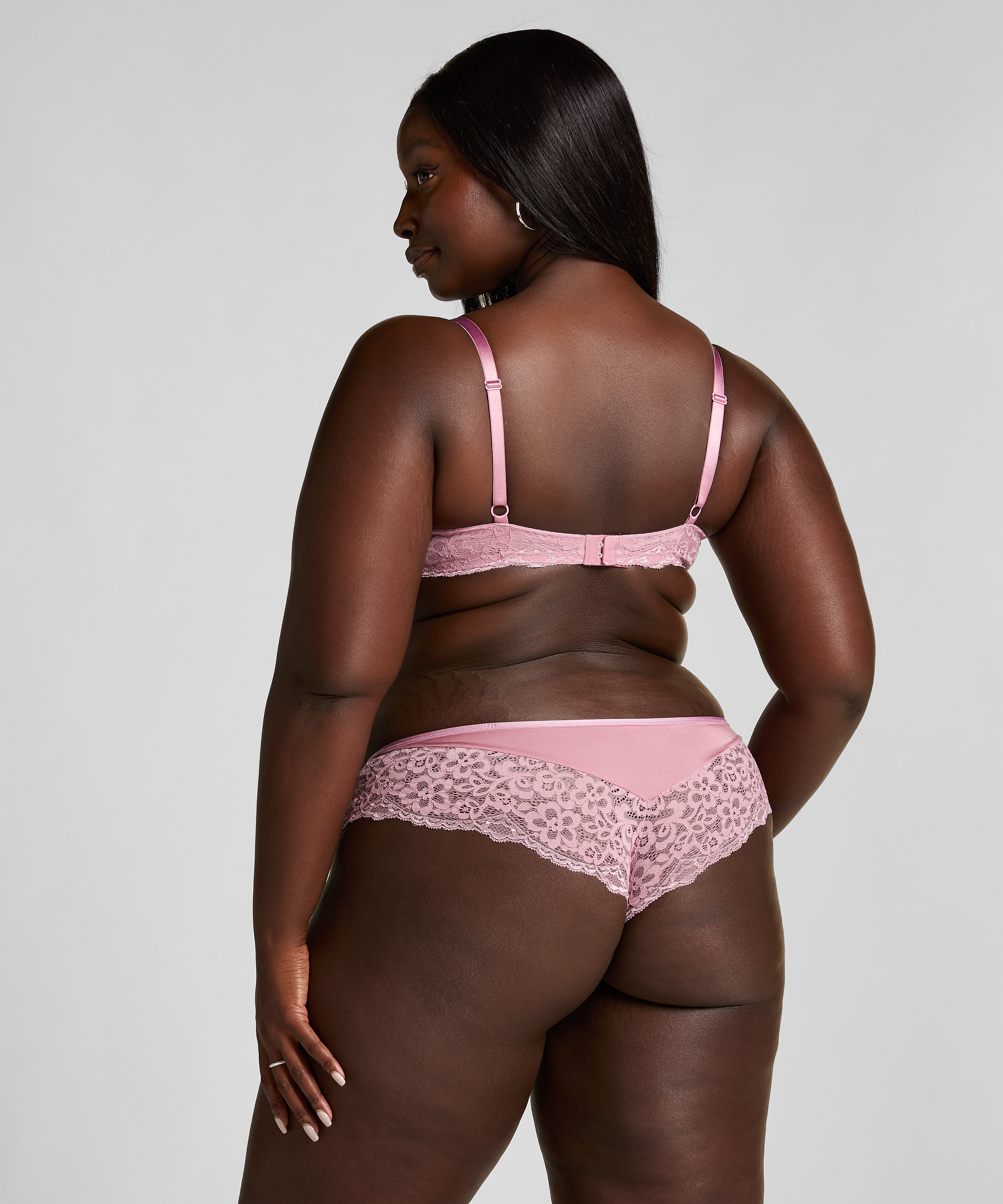 Brasiliansk truse Marine, Rosa, main