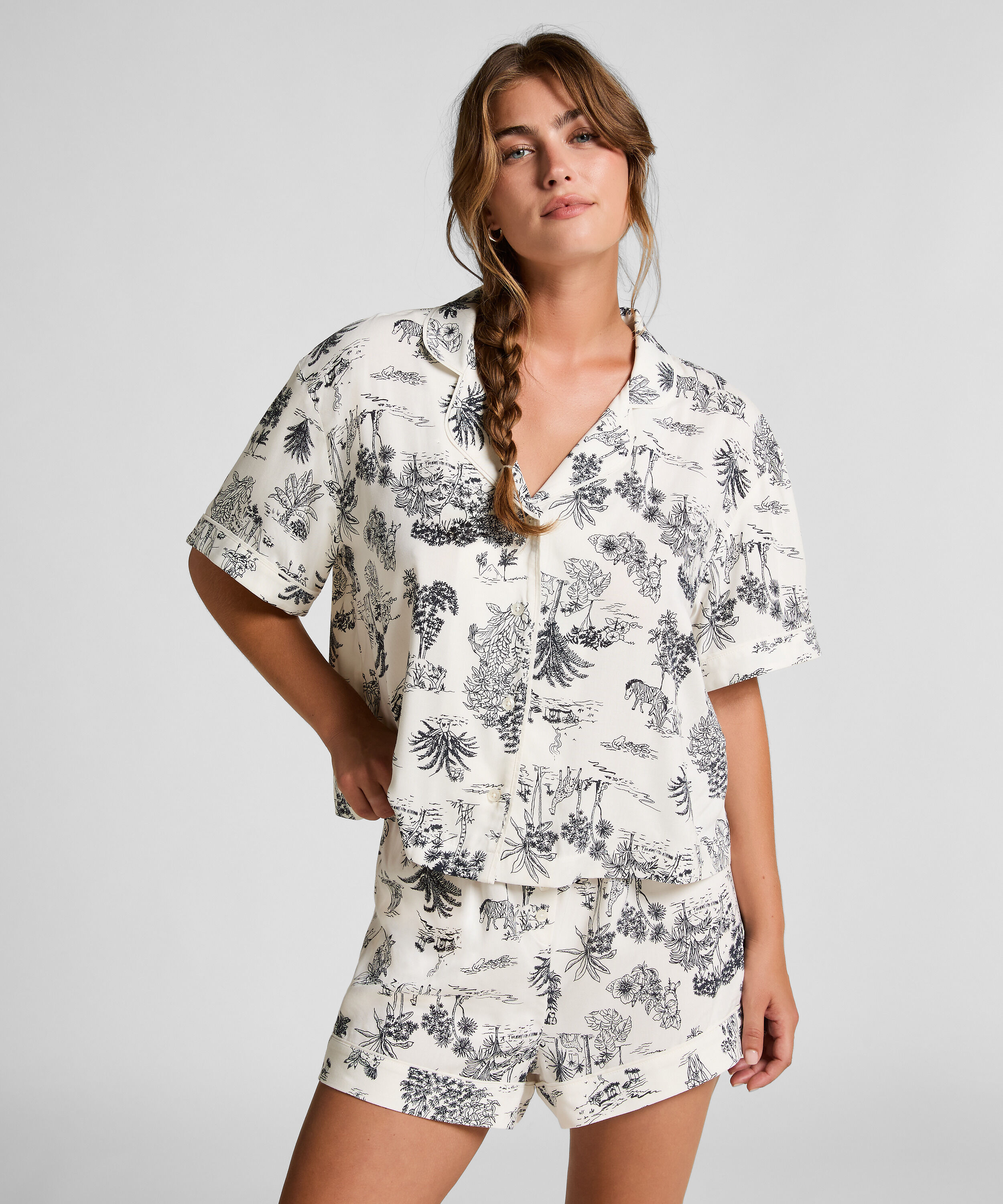 Jakke korte ermer vevd