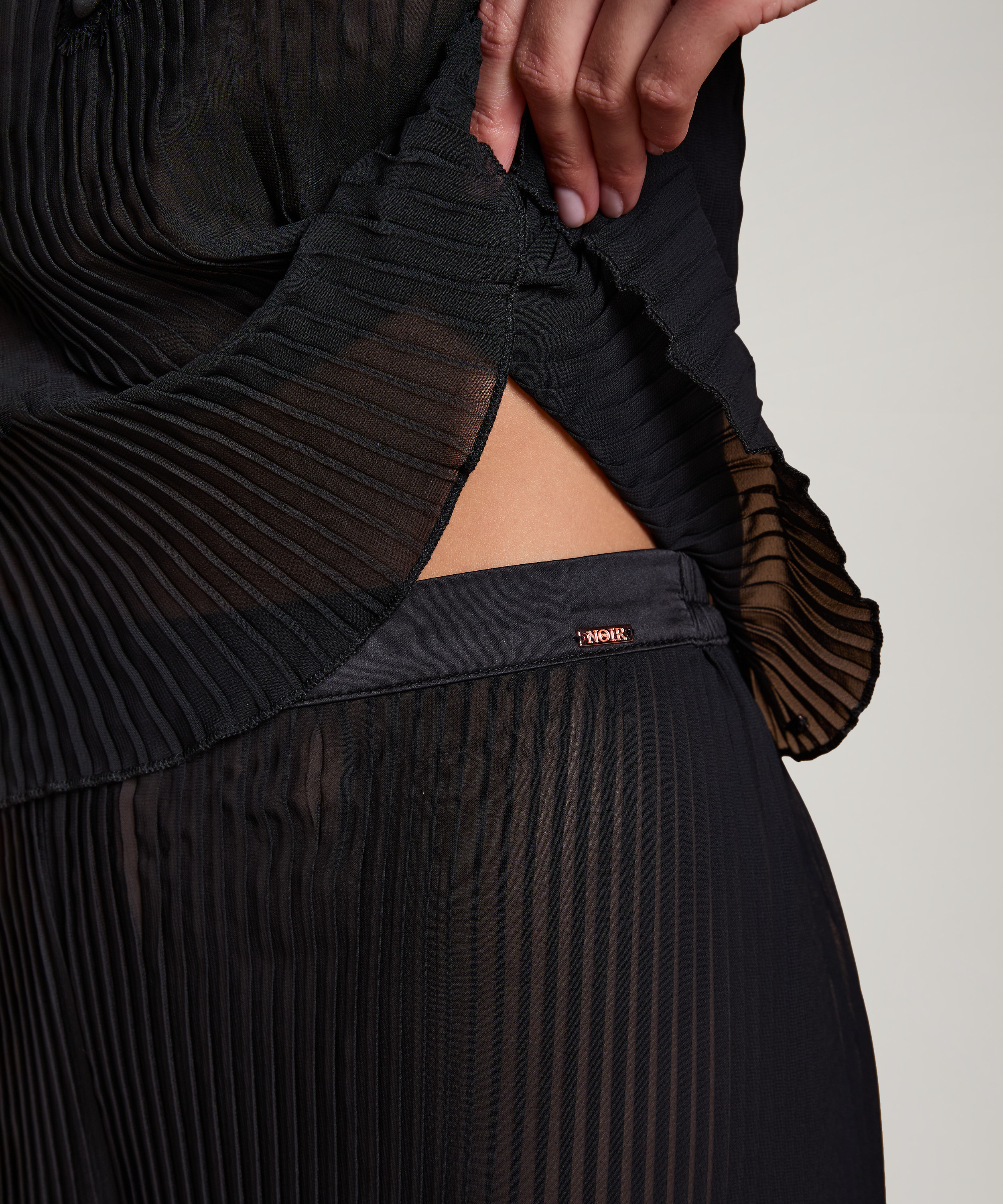 Plisse Short, Svart, main